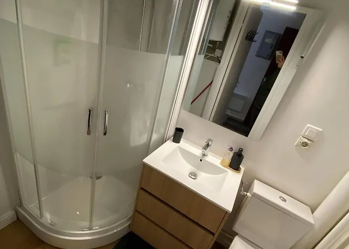 Daire Avec Balcon, Parking Gratuit, Proche Pistes - Fr-1-602-122 *